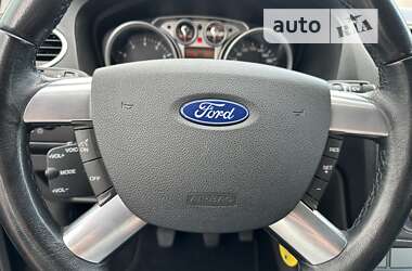 Хэтчбек Ford Focus 2009 в Стрые