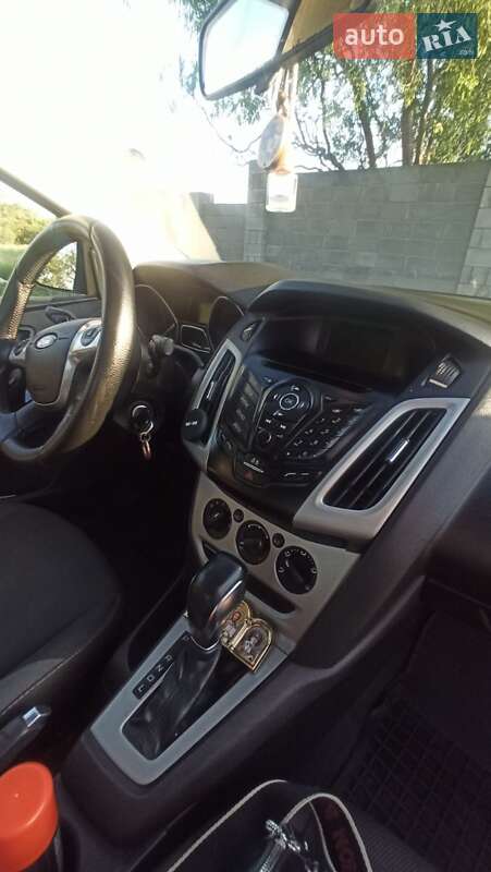 Седан Ford Focus 2014 в Днепре