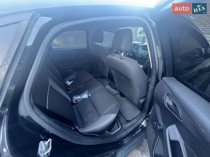 Седан Ford Focus 2014 в Покрові