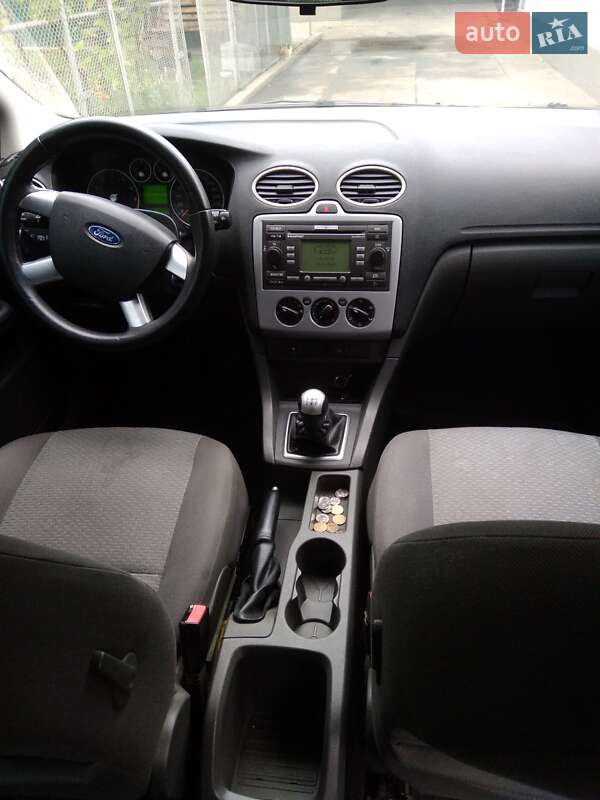 Универсал Ford Focus 2006 в Кривом Озере
