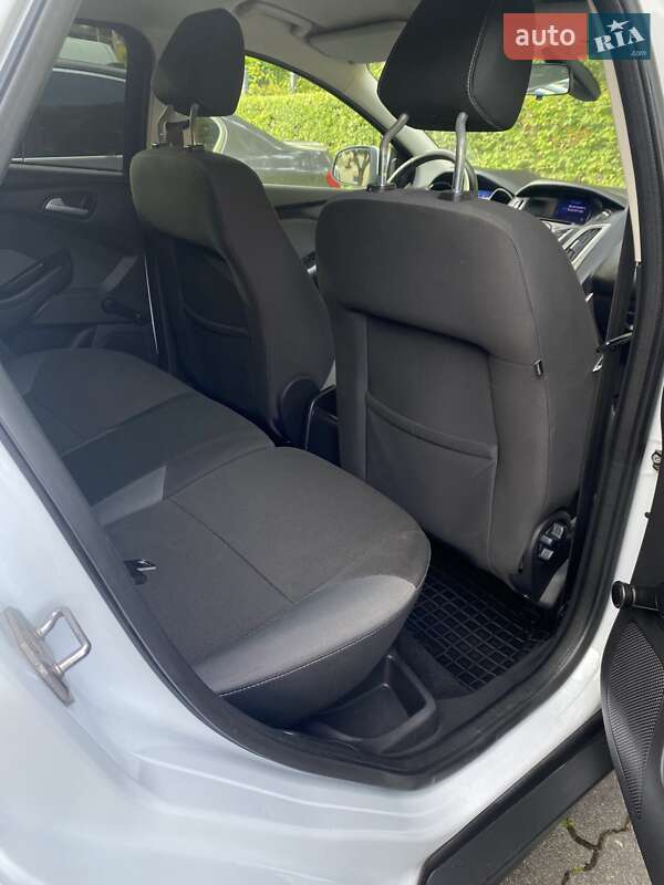 Универсал Ford Focus 2012 в Днепре