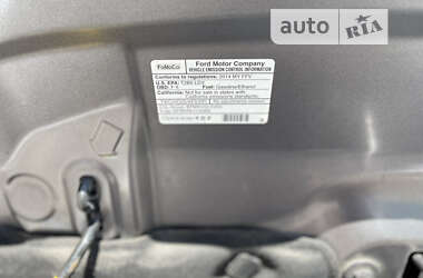 Хэтчбек Ford Focus 2013 в 