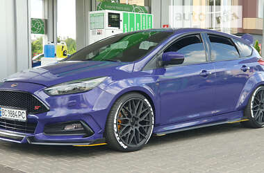 Хетчбек Ford Focus 2014 в Харкові