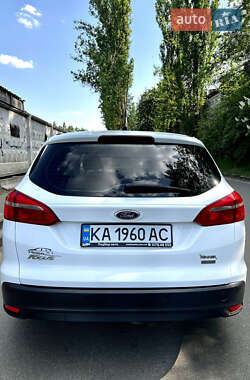 Универсал Ford Focus 2016 в 