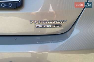 Хэтчбек Ford Focus 2015 в Кицмани