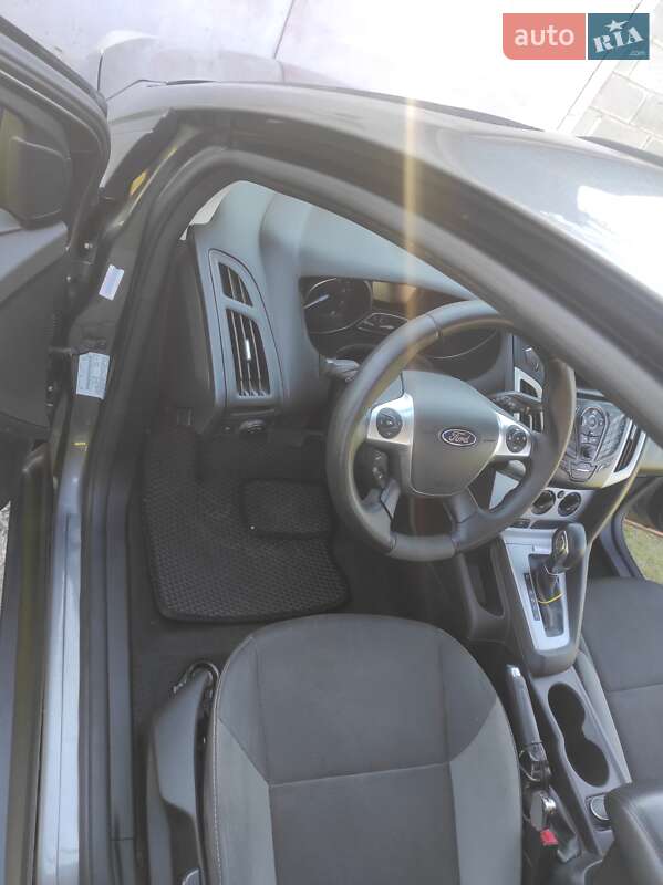 Хэтчбек Ford Focus 2013 в Яготине