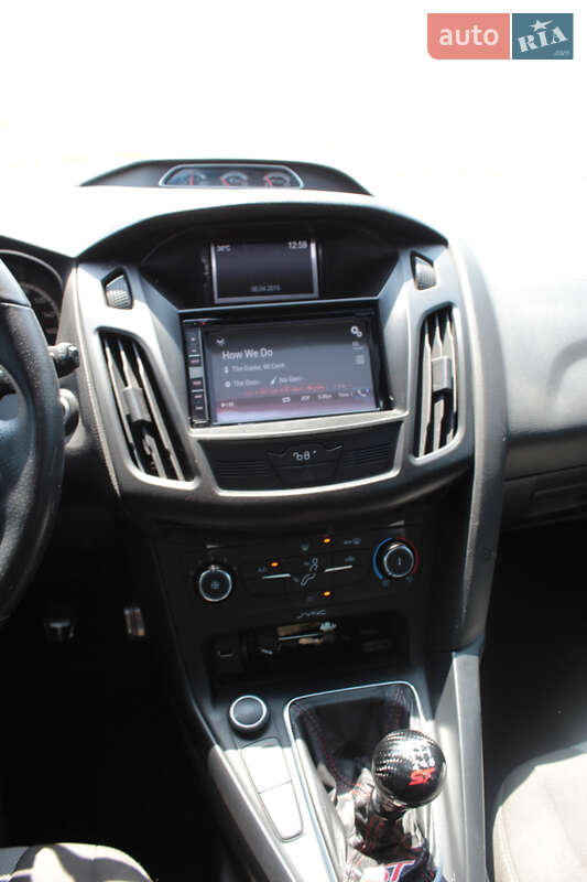 Хэтчбек Ford Focus 2015 в Одессе фото 29 Хэтчбек Ford Focus 2015 в Одессе