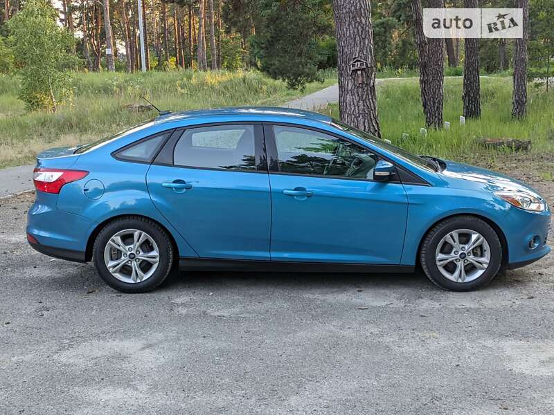 Седан Ford Focus 2013 в Киеве