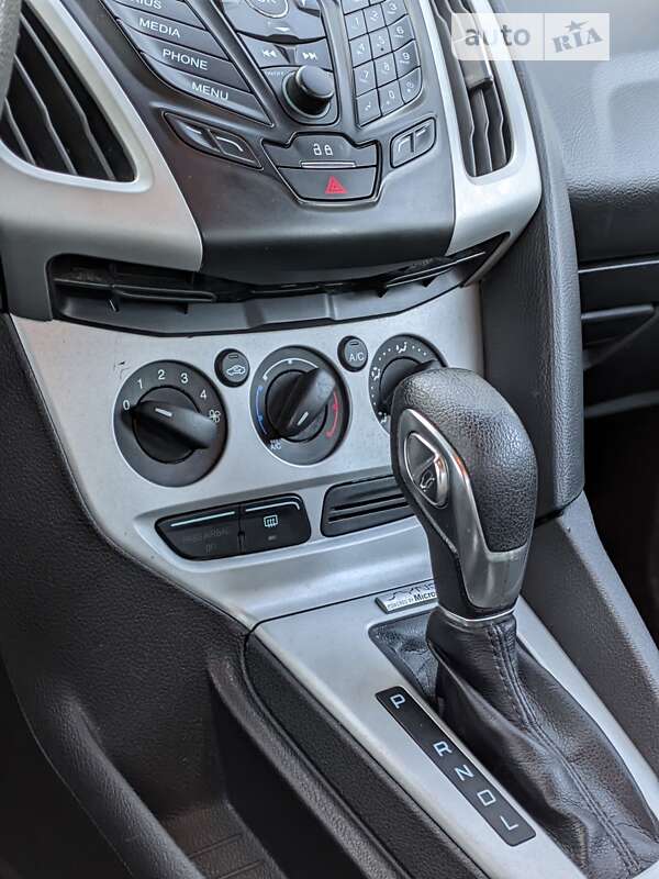 Седан Ford Focus 2013 в Киеве