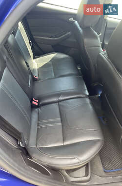 Хэтчбек Ford Focus 2014 в Киеве