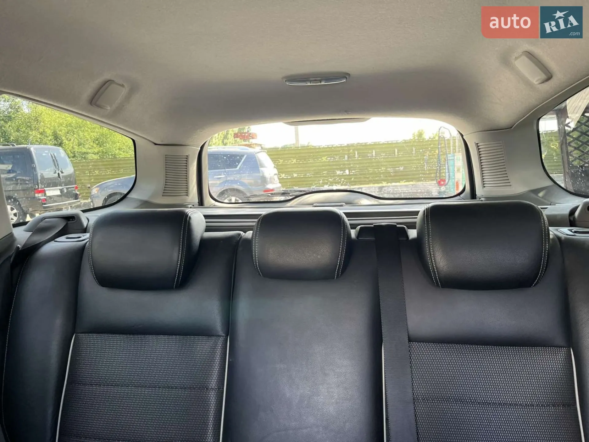Ford Focus 2009 VIN WF0SXXGCDS9B41684 фото оголошення 8 з 12