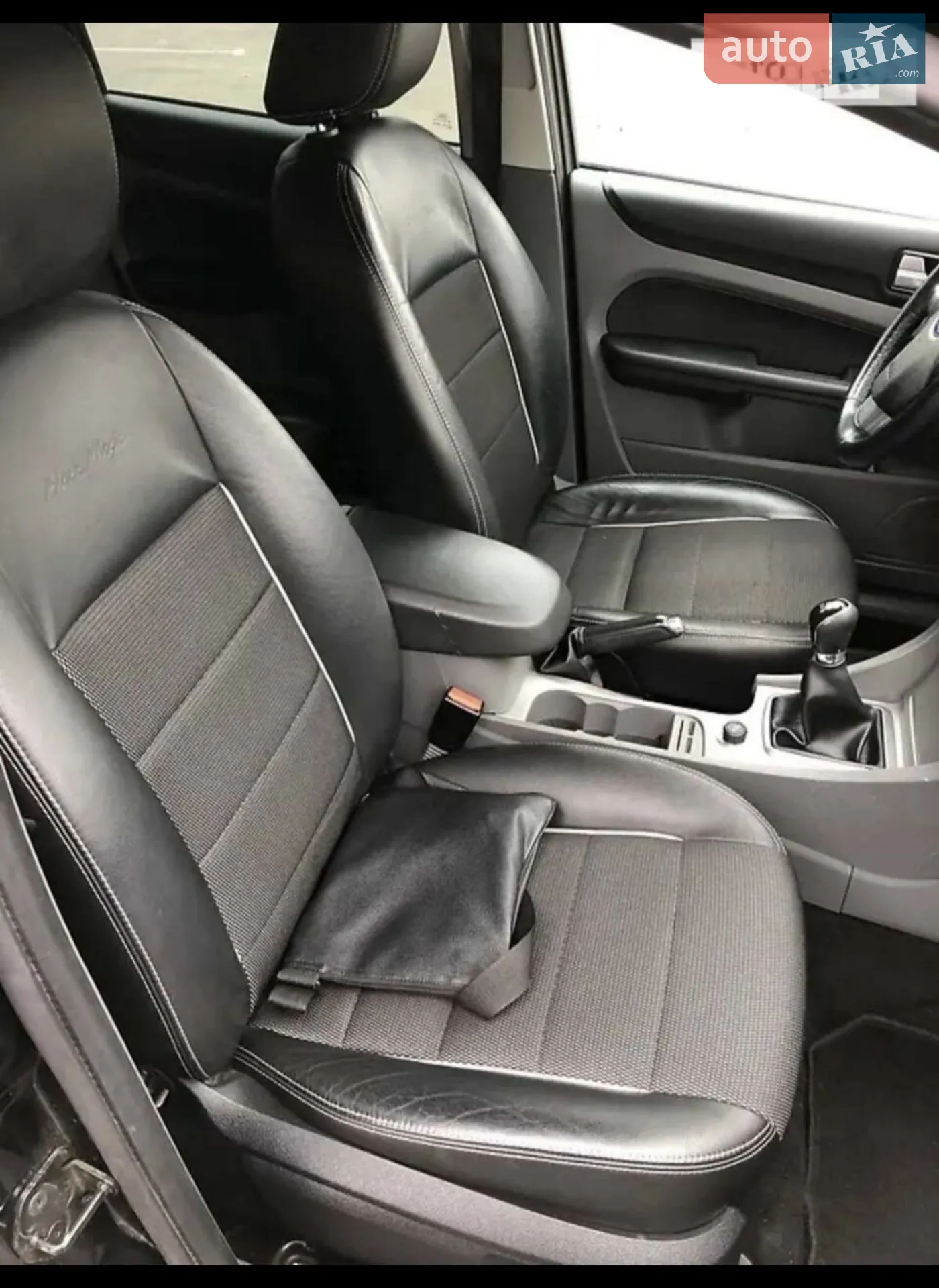 Ford Focus 2009 VIN WF0SXXGCDS9B41684 фото оголошення 5 з 12