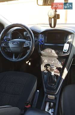 Ford Focus 2015