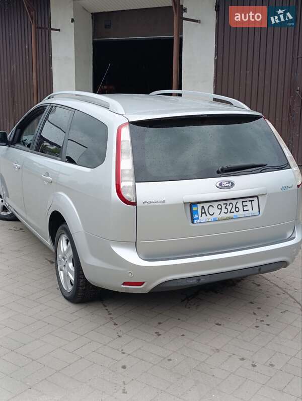 Універсал Ford Focus 2010 в Ратному