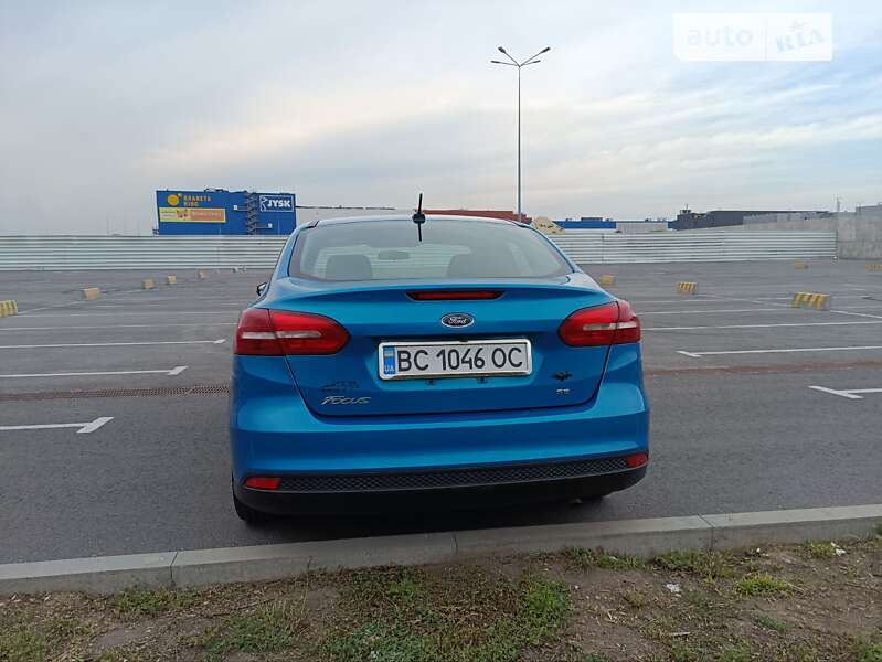 Седан Ford Focus 2015 в Львове