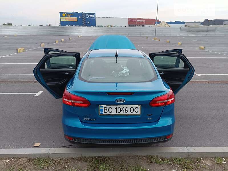 Седан Ford Focus 2015 в Львове