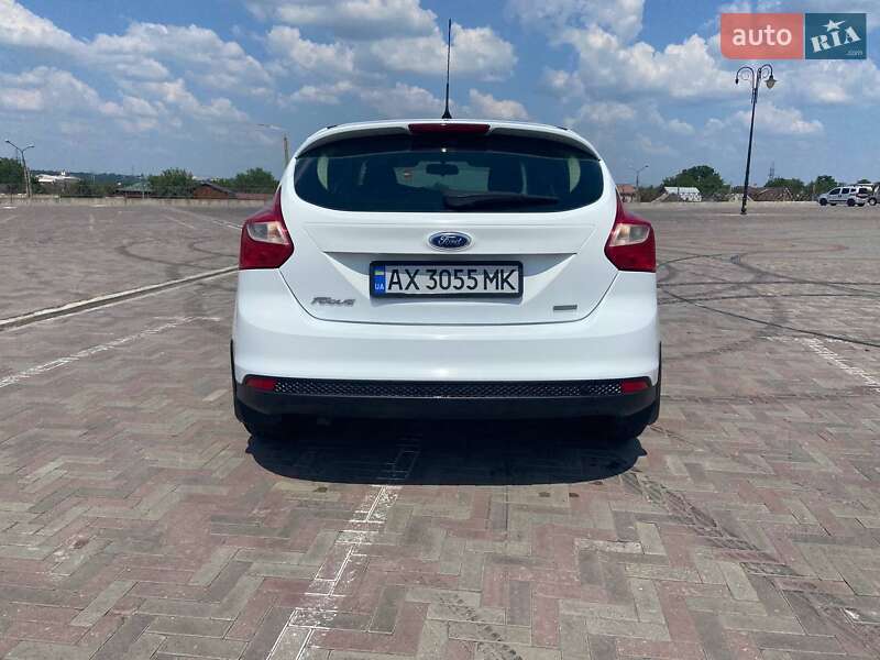 Хэтчбек Ford Focus 2013 в Харькове