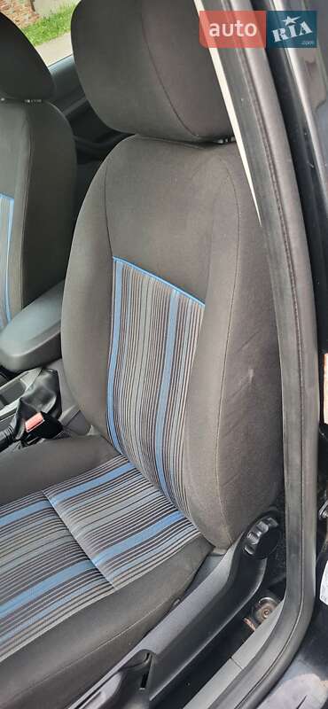 Хэтчбек Ford Focus 2008 в Стрые