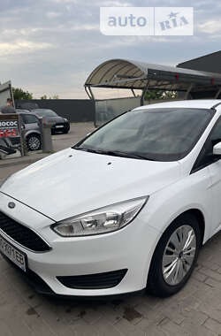 Седан Ford Focus 2016 в Тернополі