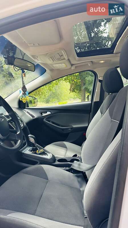 Хэтчбек Ford Focus 2014 в Никополе