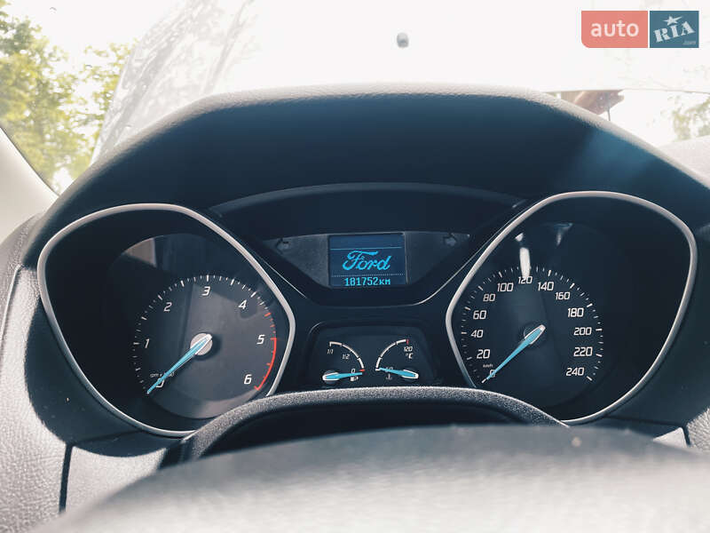 Универсал Ford Focus 2012 в Ужгороде фото 5 Универсал Ford Focus 2012 в Ужгороде