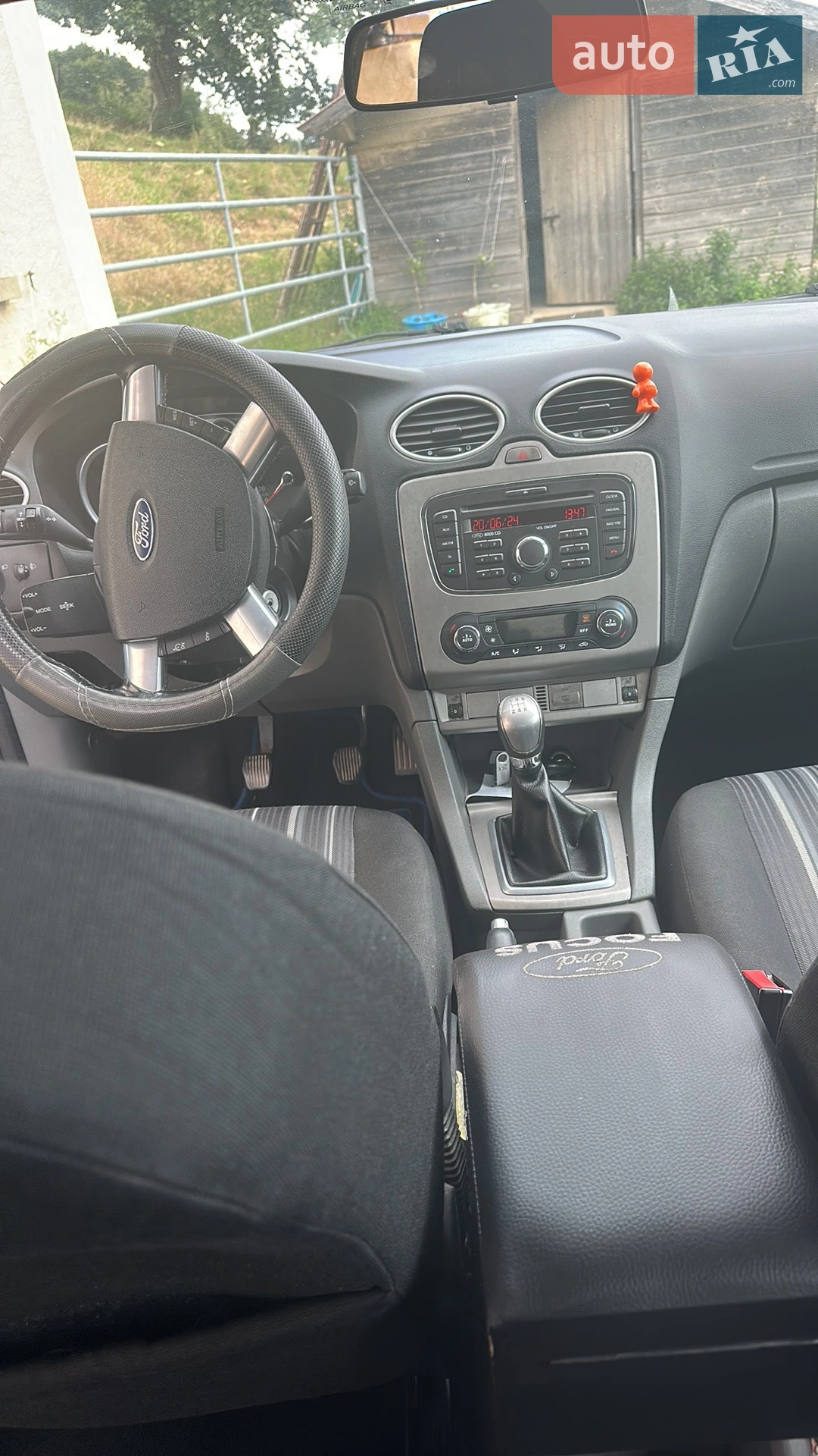 2010 Ford Focus - мініатюра 5