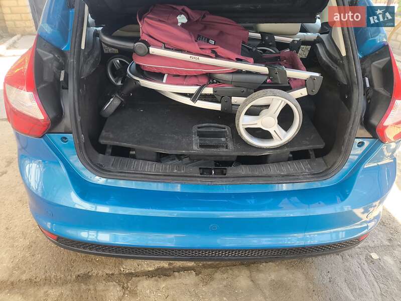 Хэтчбек Ford Focus 2012 в Одессе