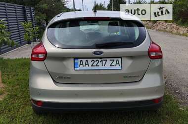 Хетчбек Ford Focus 2017 в 