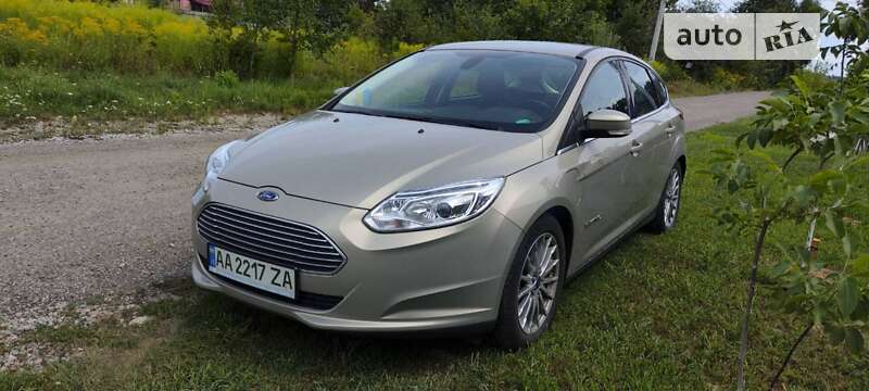 Хетчбек Ford Focus 2017 в 