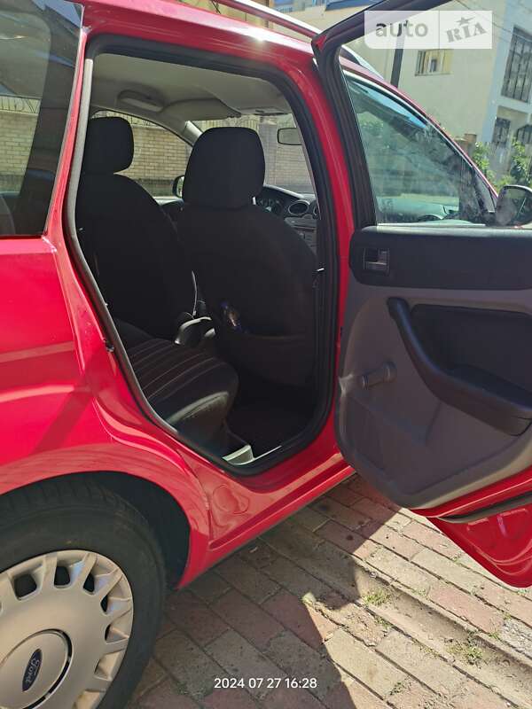 Универсал Ford Focus 2009 в Калуше