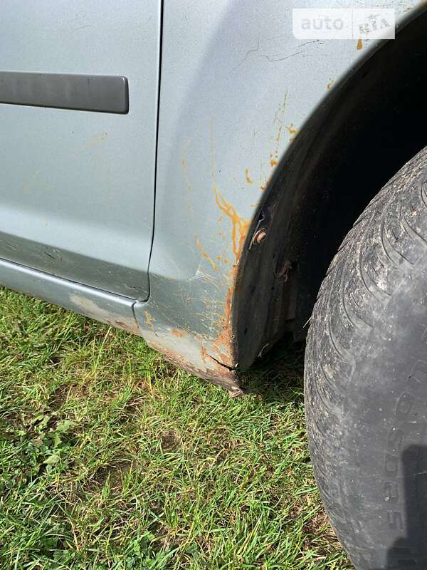 Хэтчбек Ford Focus 2005 в Самборе