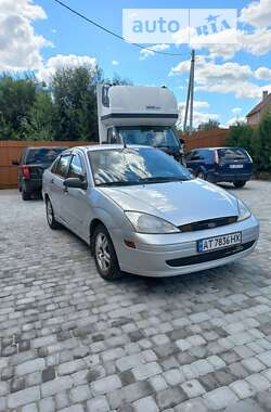 Седан Ford Focus 2001 в Городку