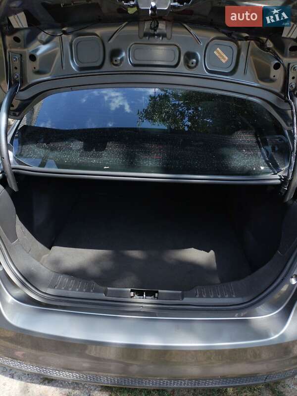 Седан Ford Focus 2014 в Березане фото 17 Седан Ford Focus 2014 в Березане