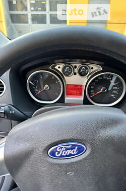 Хетчбек Ford Focus 2010 в Києві