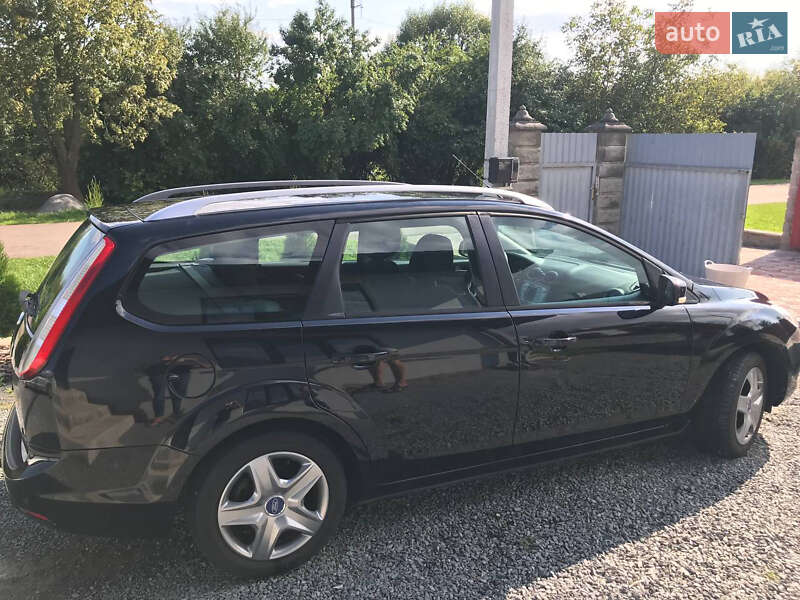 Универсал Ford Focus 2010 в Ровно