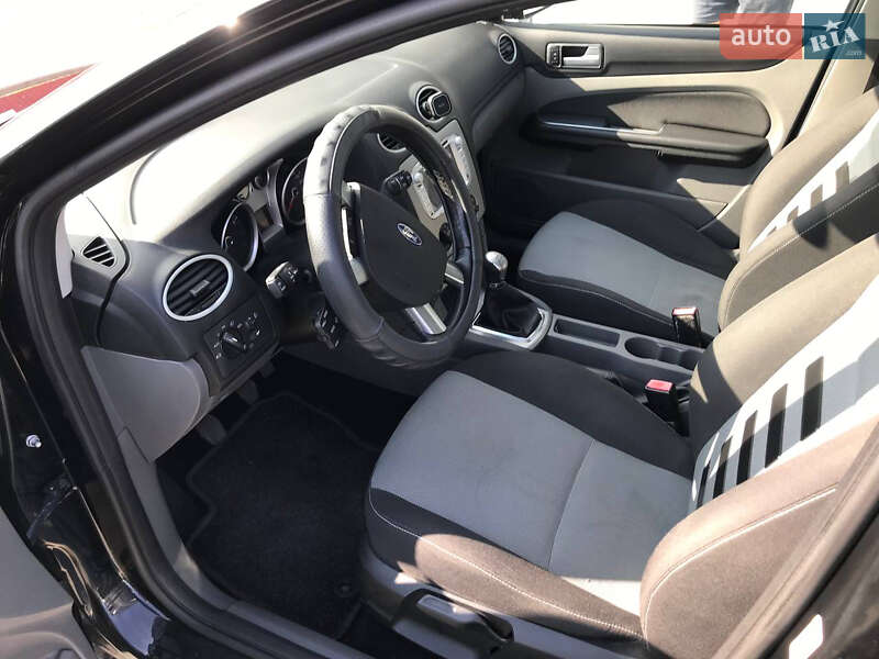 Универсал Ford Focus 2010 в Ровно