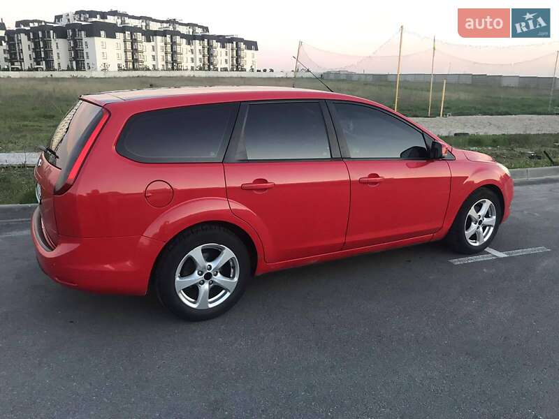 Универсал Ford Focus 2009 в Киеве фото 2 Универсал Ford Focus 2009 в Киеве