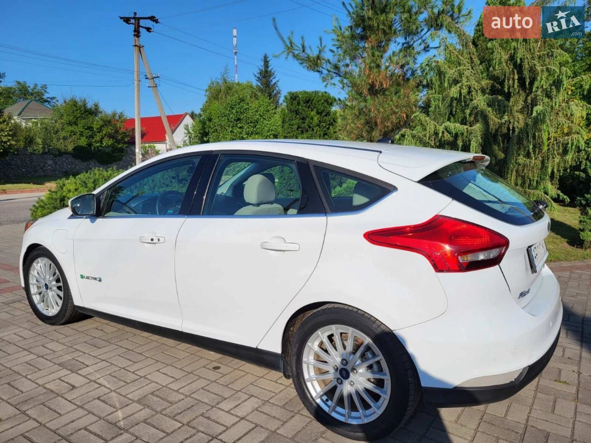 2017 Ford Focus - мініатюра 9
