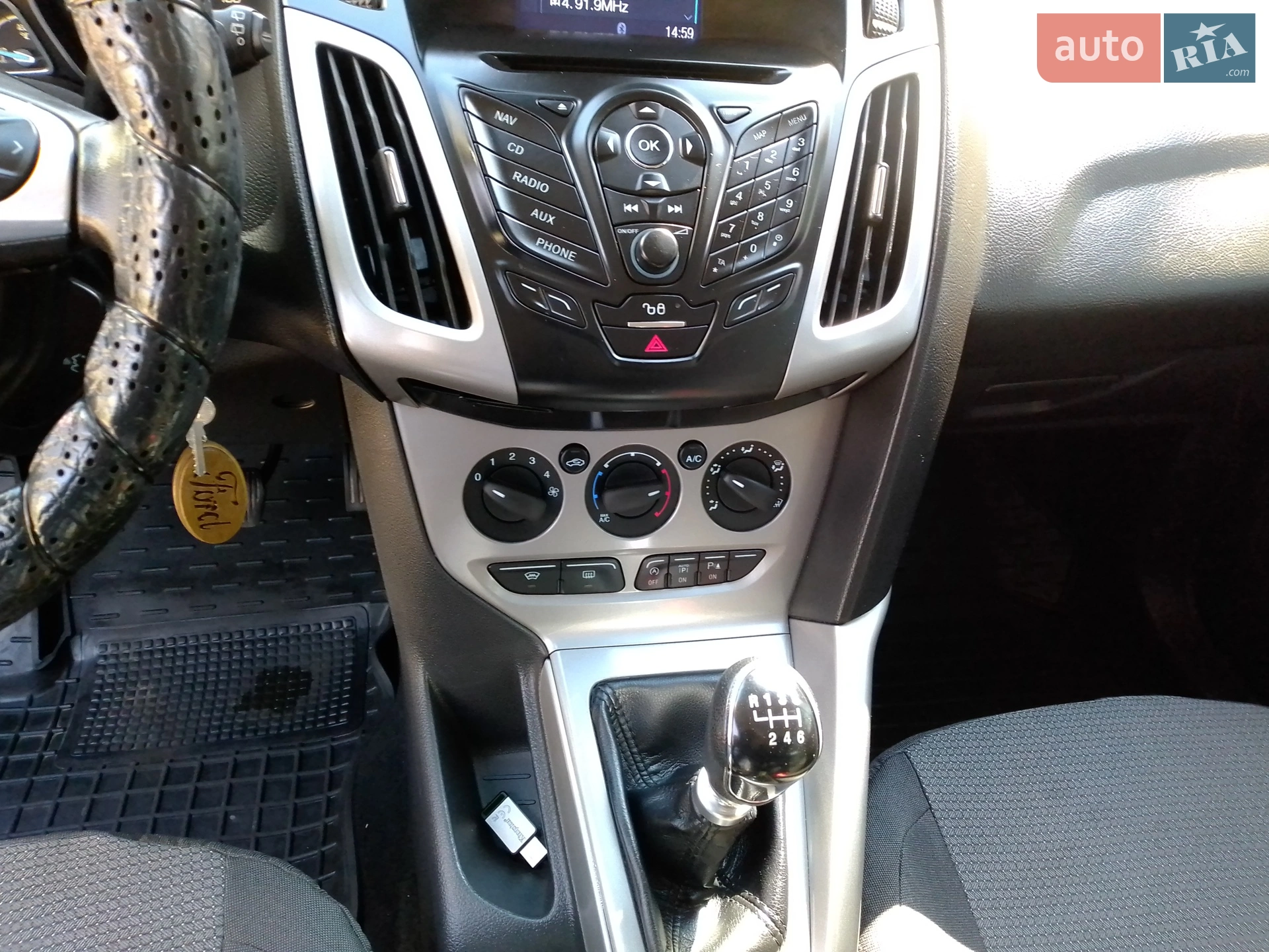 2012 Ford Focus - мініатюра 3