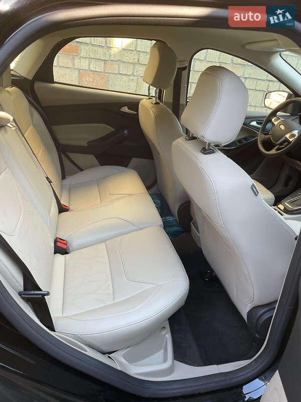 Хэтчбек Ford Focus 2017 в Киеве