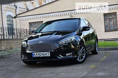 Хэтчбек Ford Focus 2015 в Киеве