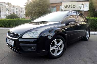 Хэтчбек Ford Focus 2005 в Первомайске