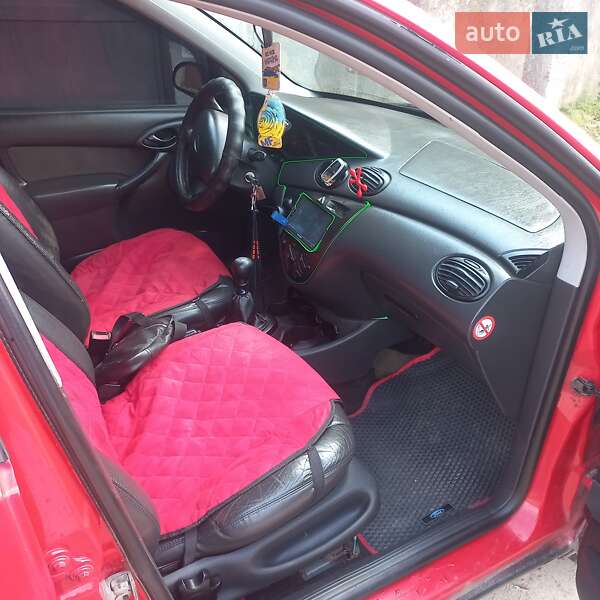 Универсал Ford Focus 2003 в Могилев-Подольске