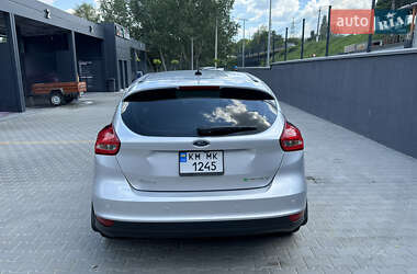 Хэтчбек Ford Focus 2016 в Житомире