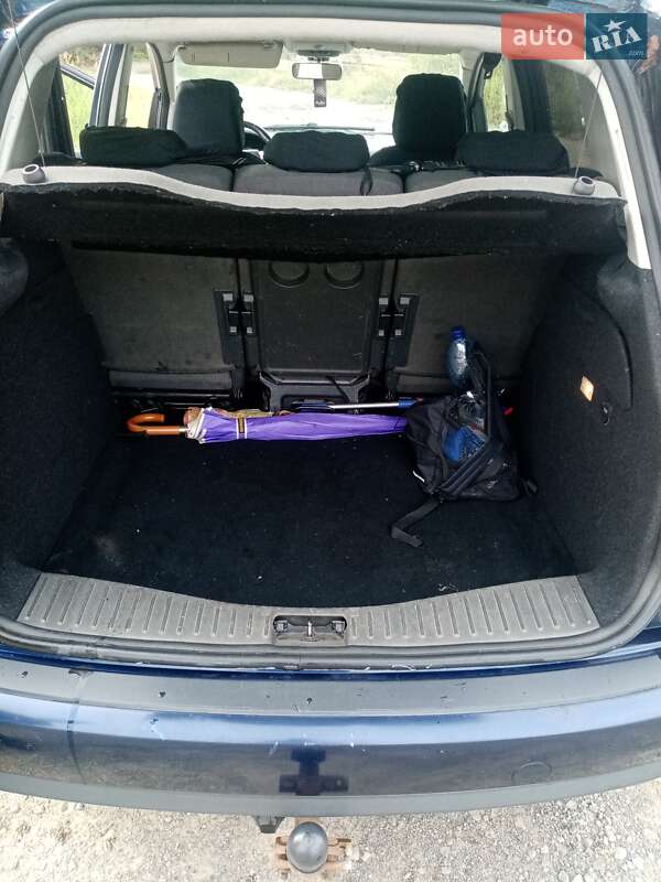 Универсал Ford Focus 2006 в Ужгороде фото 5 Универсал Ford Focus 2006 в Ужгороде