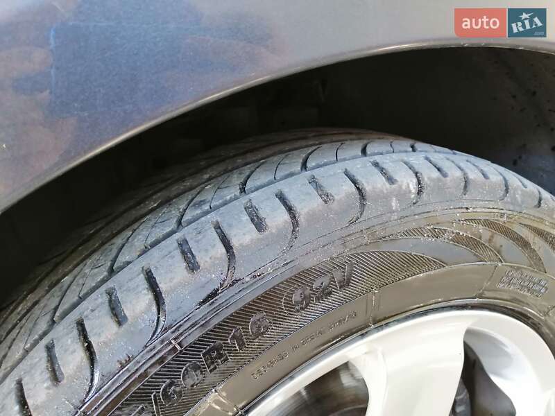 Седан Ford Focus 2008 в Первомайську