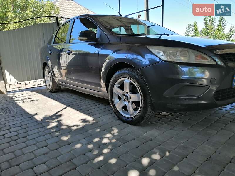Седан Ford Focus 2008 в Первомайську