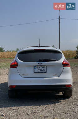 Хетчбек Ford Focus 2015 в Смілі