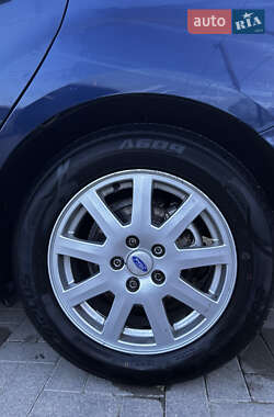 Универсал Ford Focus 2011 в 