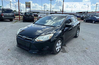 Седан Ford Focus 2014 в 